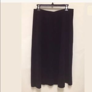 Eddie Bauer Black Stretch Skirt-Large